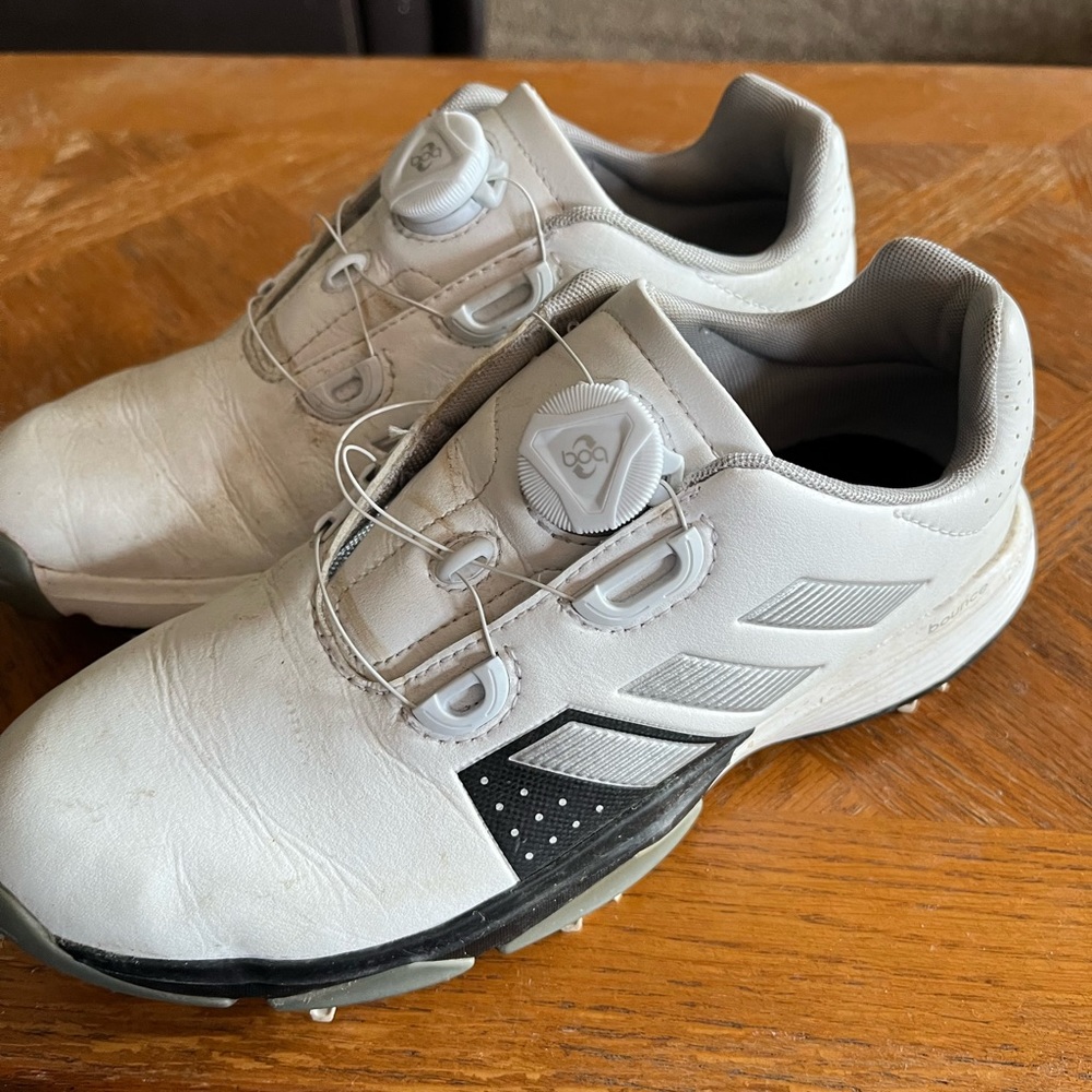 Adidas golf shoes size 5